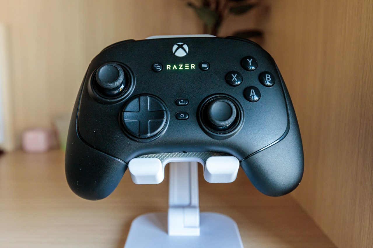 Razer Wolverine V3 Pro Review